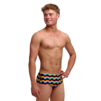 Детские плавки Funky Trunks Boy's Sidewinder Trunks Rainbowie (FTS015B72292) размер 24 (8-9 лет) с радугой